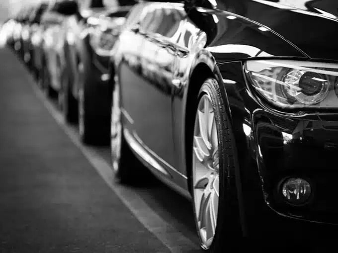 Mercato auto Europa 2025: c’è una crescita a novembre, +2,4%