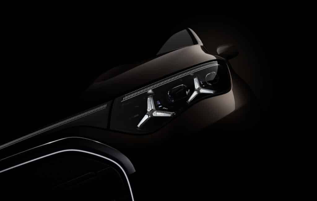 Mercedes VLE: il nuovo VAN elettrico debutta il 10 marzo 2026 [TEASER]