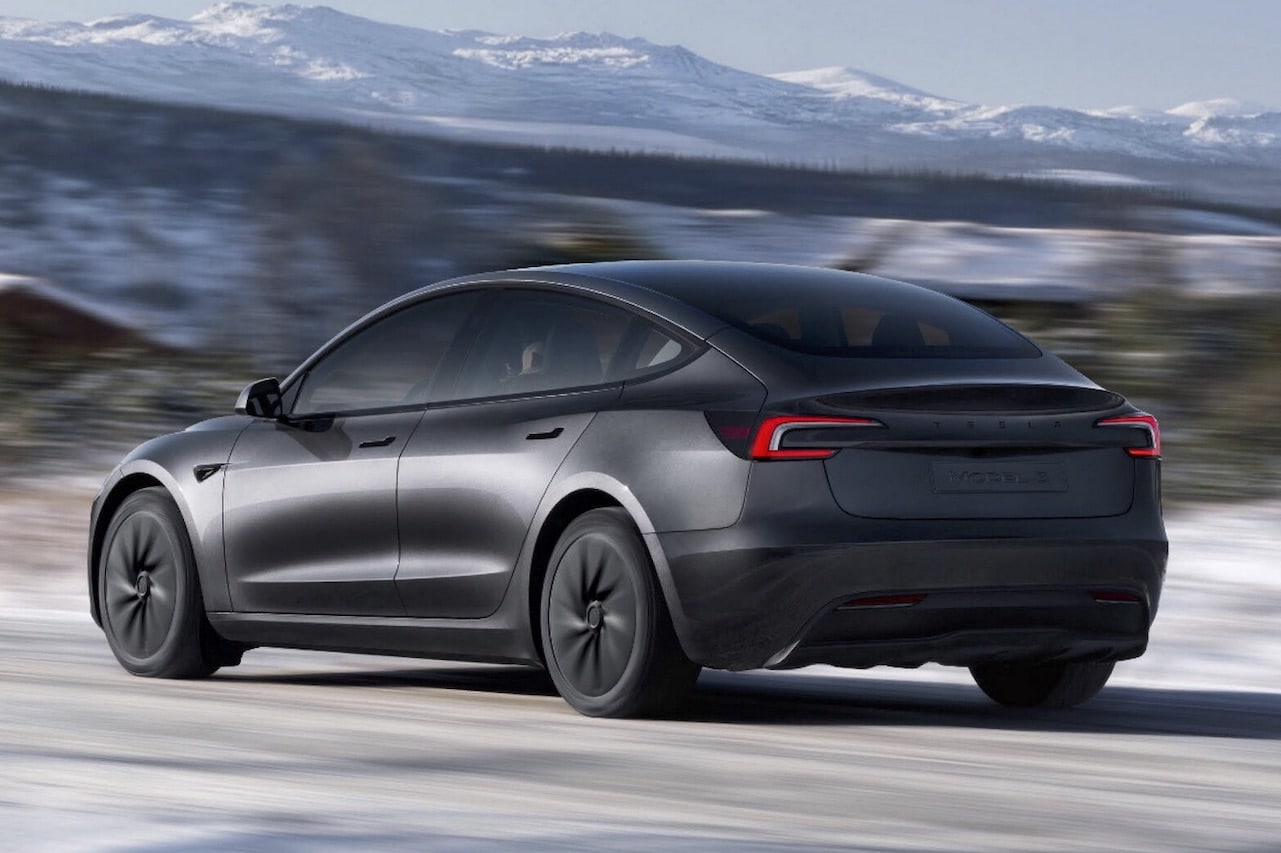 Tesla Model 3: arriva in Italia la versione Standard, da 36.990 euro