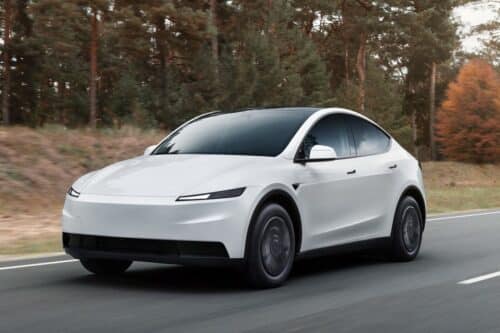 Tesla Model Y si conferma auto elettrica più venduta in Europa ma le rivali si avvicinano