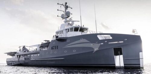 Mark Zuckerberg vende lo yacht da 67 metri: va all’ereditiera Walmart