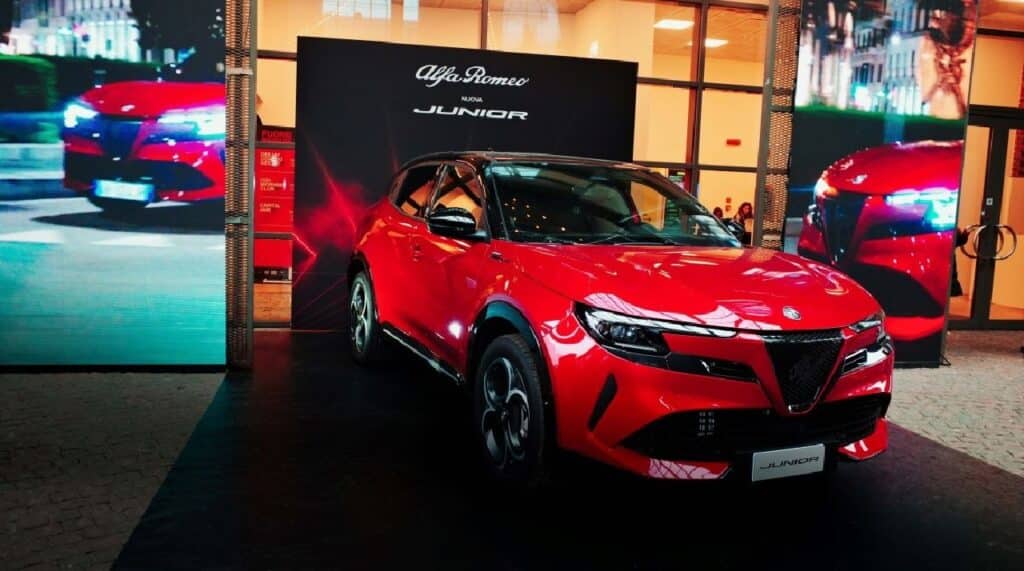 Alfa Romeo è main sponsor di “M2O Morning Club”, il nuovo format di Radio M2O