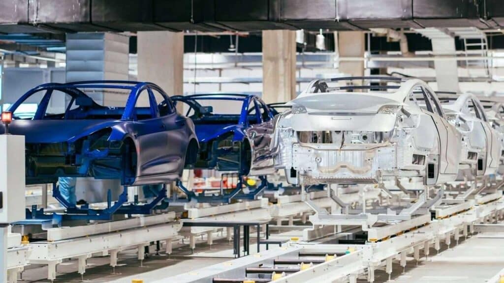 ANFIA: la produzione automotive in Italia in calo anche a novembre, -5%