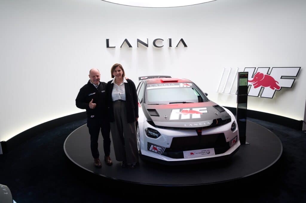 Lancia Ypsilon: dal rally all’elettrica al Salone di Bruxelles 2026 [FOTO]