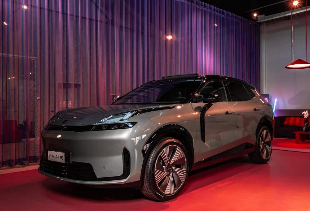 Lynk & Co apre lo showroom a Milano con Mocauto e amplia la rete italiana