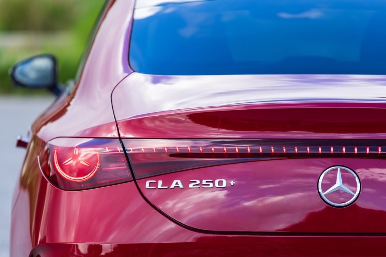 Mercedes CLA 2026: come la tecnologia l’ha portata in una nuova era