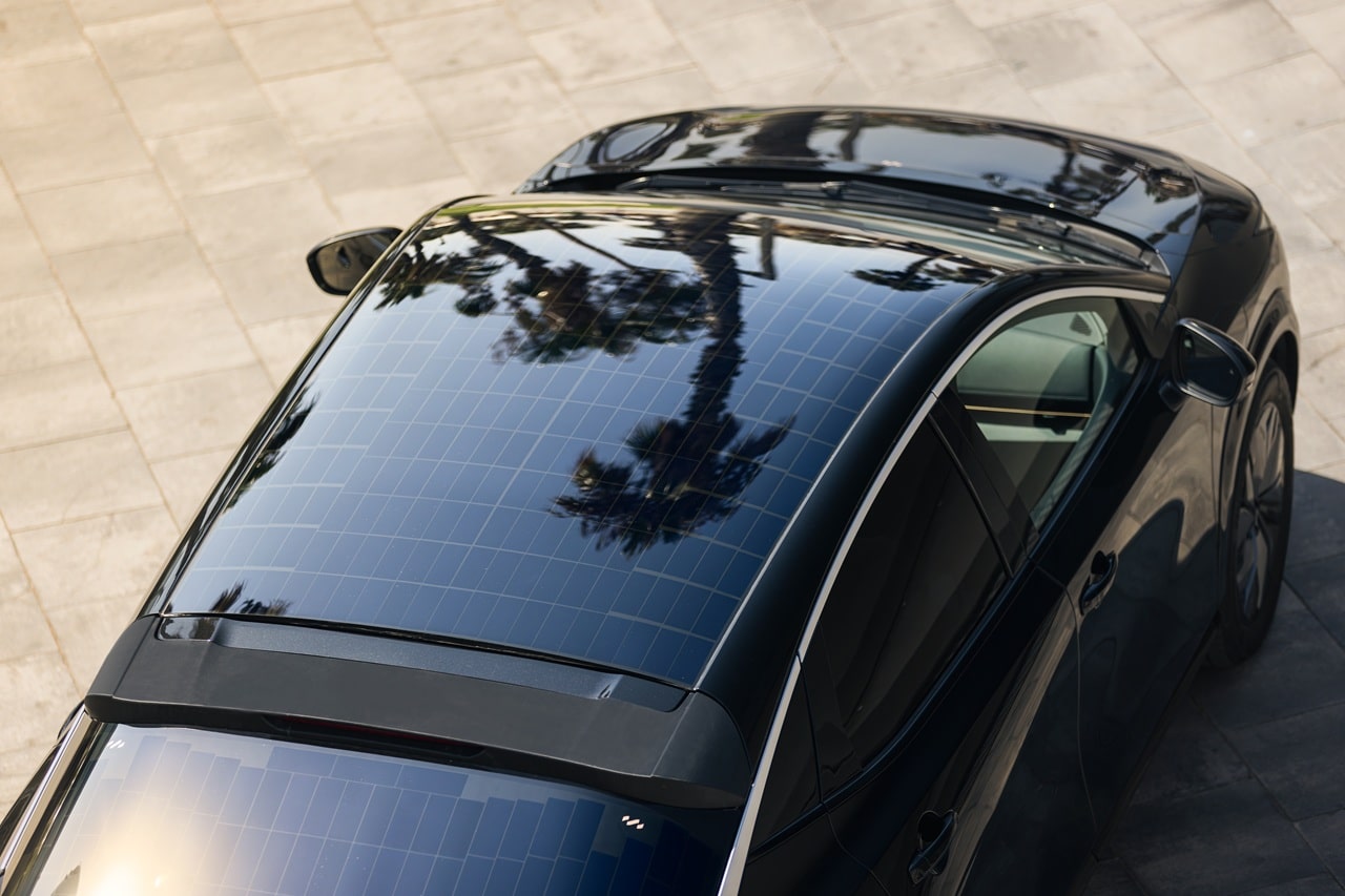 Nissan Ariya a energia solare per l’International Day of Clean Energy