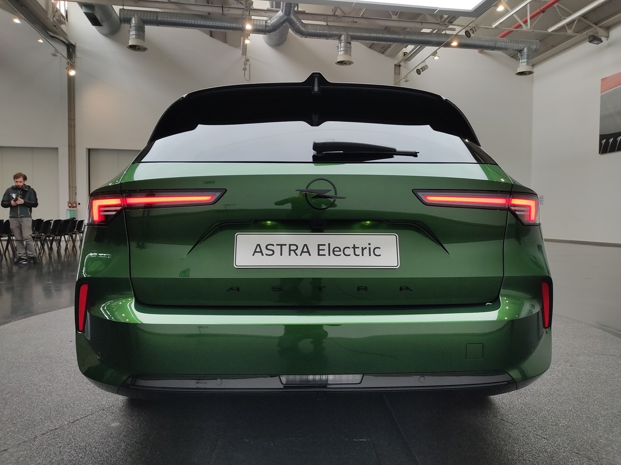 Opel Astra 2026: il restyling della compatta dal vivo