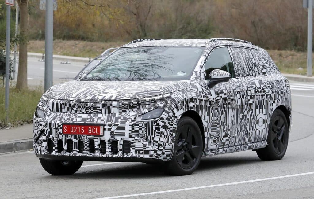 Skoda Epiq: test in strada per il nuovo piccolo SUV elettrico [FOTO SPIA]