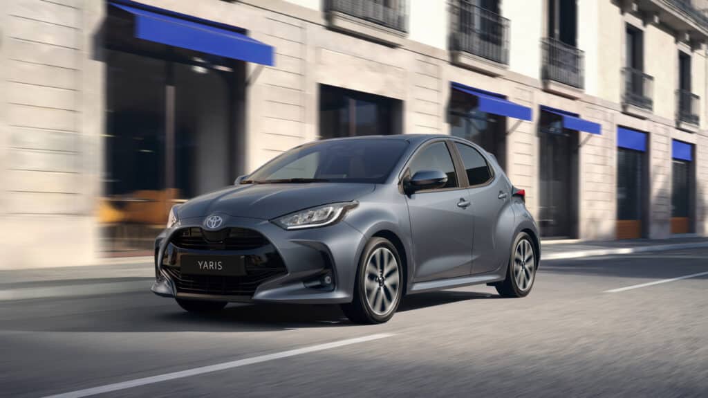 Toyota Yaris 2026: via agli ordini del nuovo model year, ecco i prezzi per l’Italia