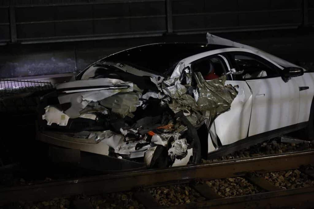 XPENG P7, la sicurezza raccontata dalla vita reale: il CEO He Xiaopeng condivide una storia che vale più di mille test