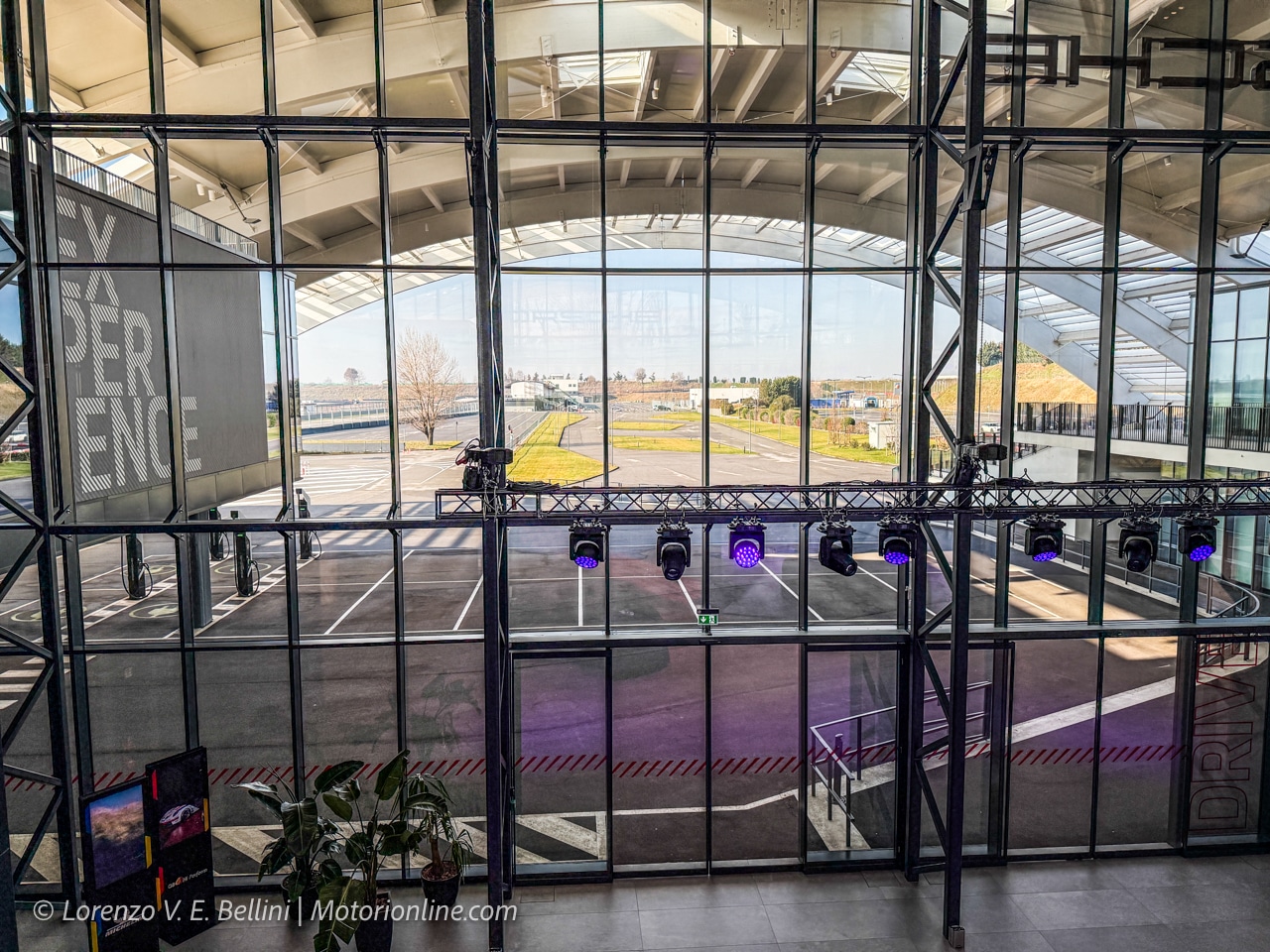 Porsche Risultati 2025 - Experience Center