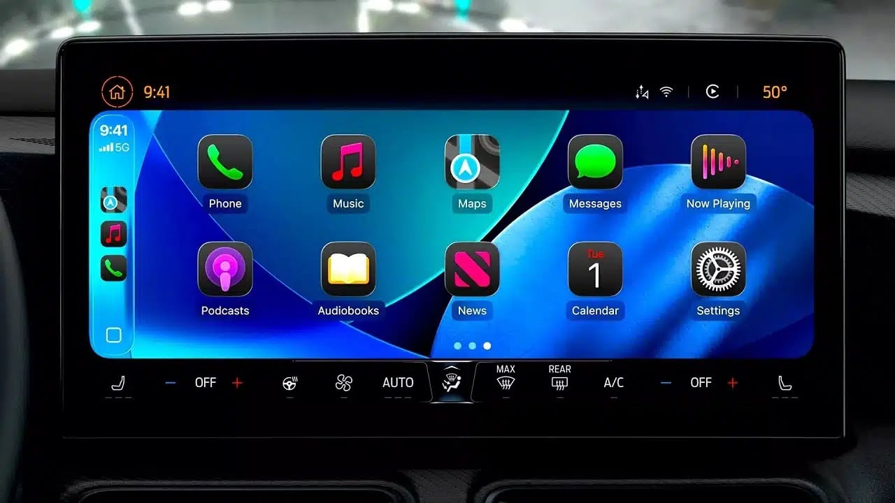 Apple CarPlay: in arrivo l’aggiornamento per guardare i video in auto