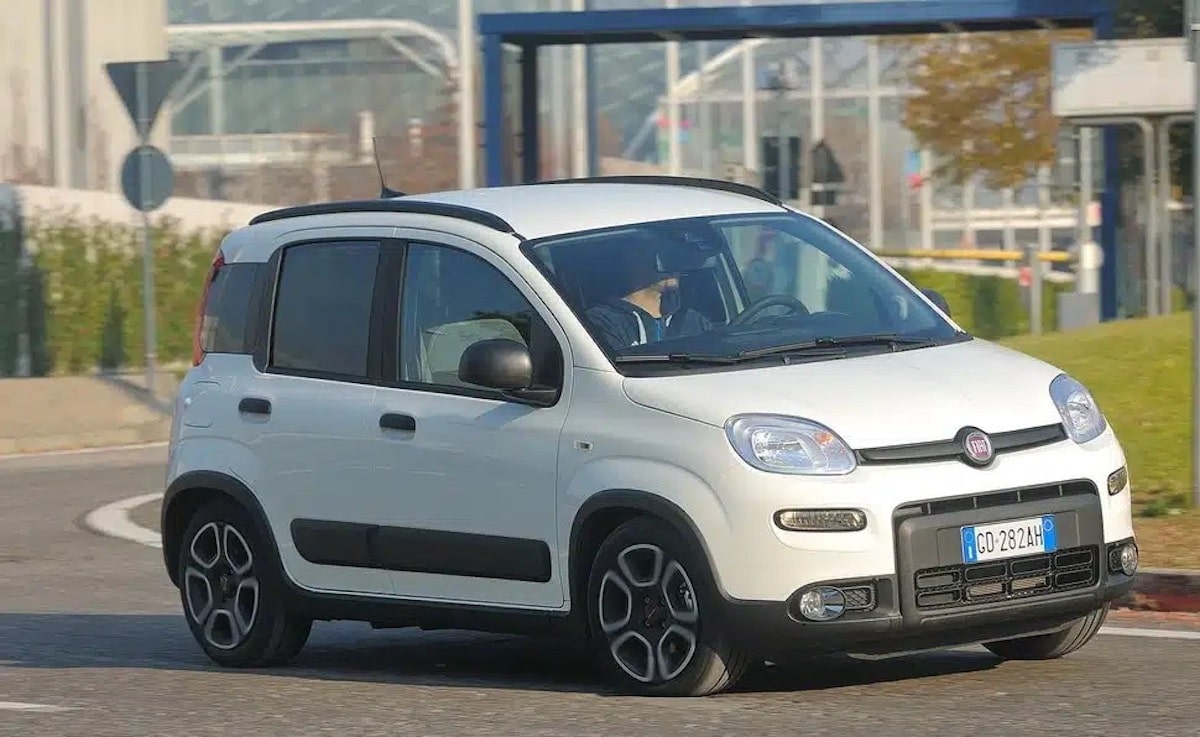 Mercato auto Italia 2026: a gennaio domina sempre la Fiat Panda
