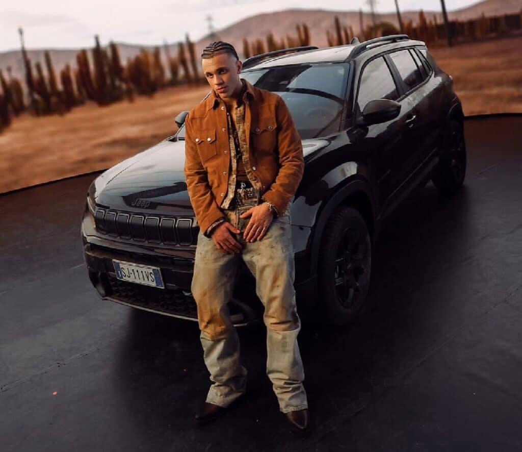 Jeep Avenger: il SUV tra i protagonisti del videoclip “Ossessione” di Samurai Jay