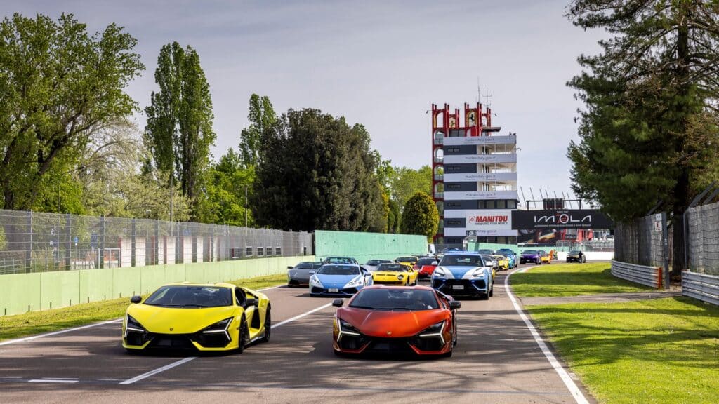 Lamborghini Arena 2026 a Imola: un weekend tra supercar, pista e paddock
