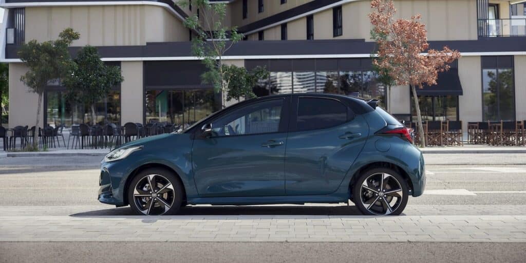 Toyota Yaris: la citycar più venduta si prepara alla svolta elettrica