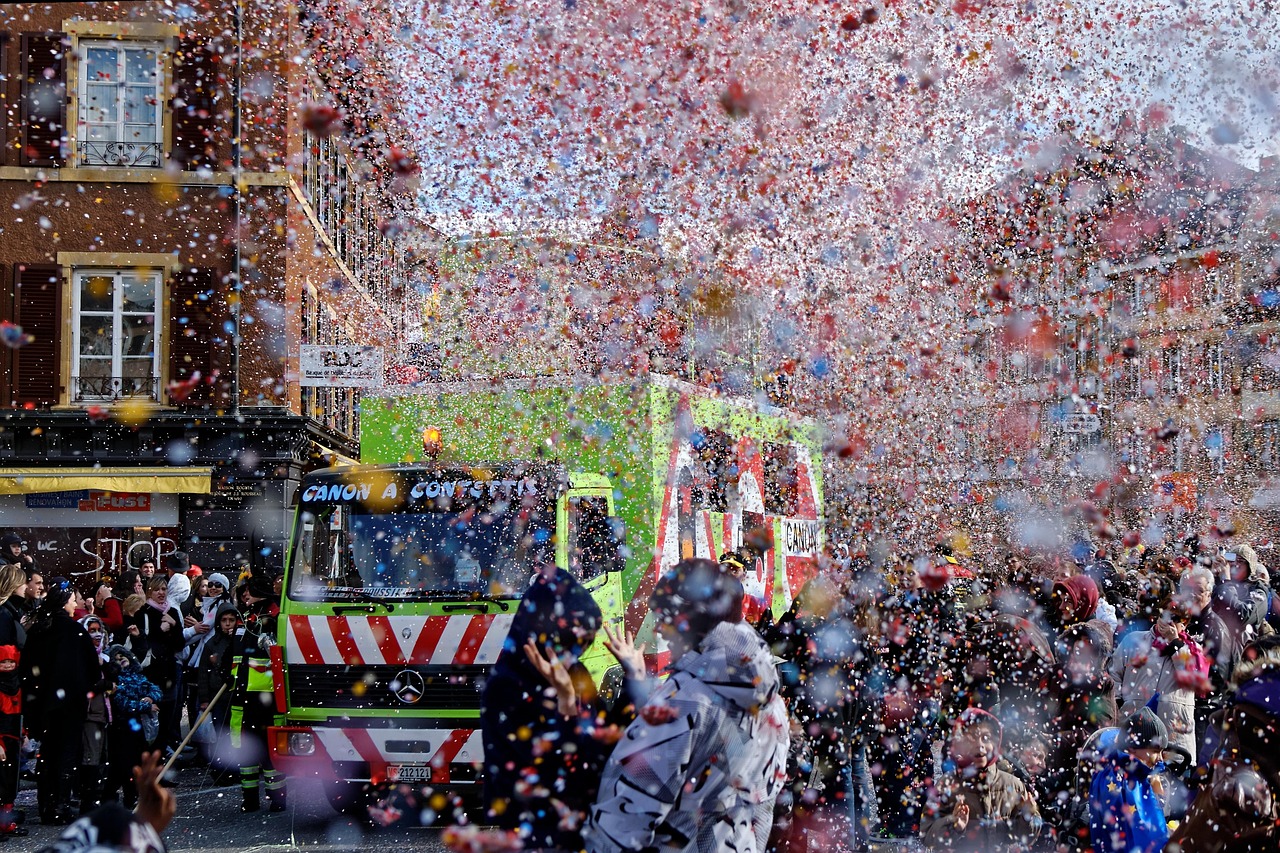 Previsioni traffico e meteo 13-15 febbraio: Carnevale con l’acqua