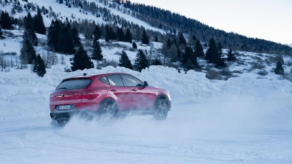 Alfa Romeo Q4, la trazione integrale evolve tra tradizione ed elettrificazione