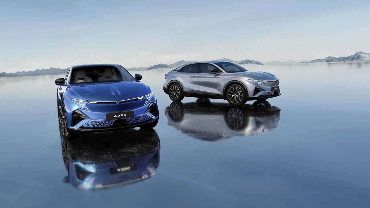 Alpine A390, la nuova sport fastback ordinabile in Italia da oggi 31 marzo