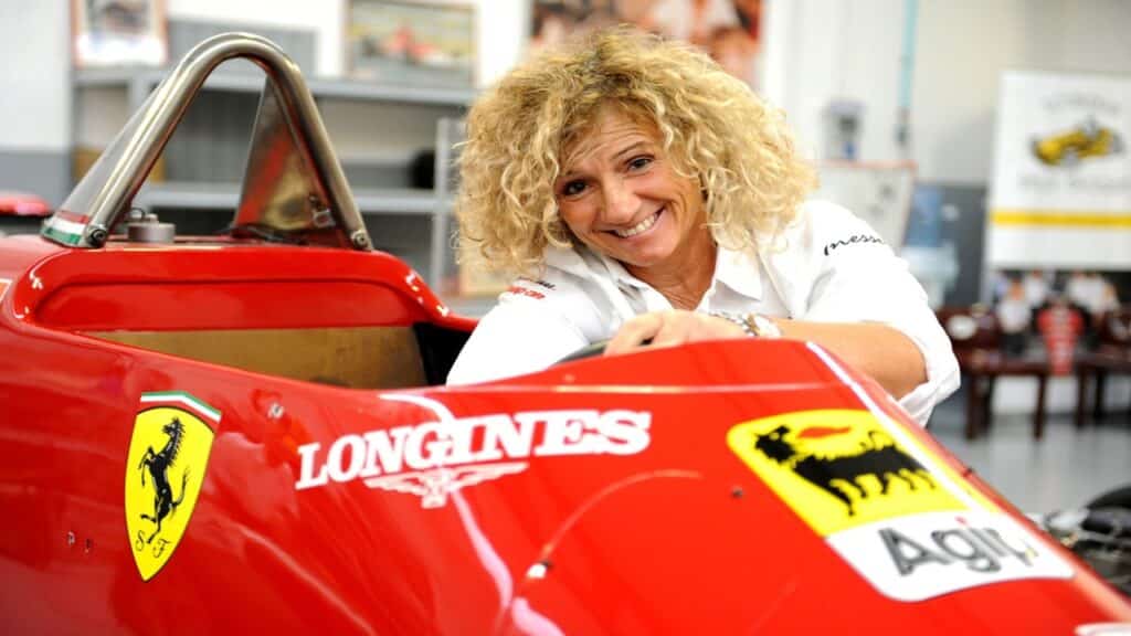 AWA rilancia il tema: donne protagoniste nel mercato auto, ma non ancora in officina