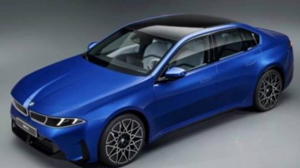 BMW i3 2027: svelato il design della nuova Serie 3 elettrica nelle foto leak