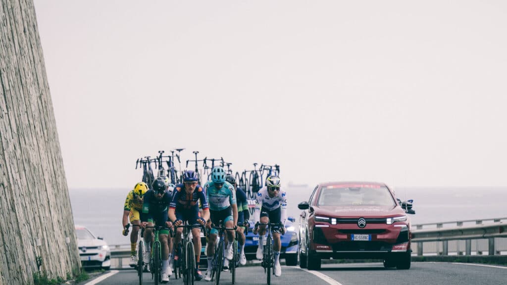 Citroën C5 Aircross: il SUV è protagonista di questo avvio di stagione del ciclismo italiano