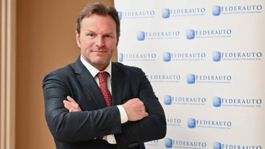 Federauto, Artusi: “Crescita positiva a febbraio, ma servono basi solide per una ripresa strutturale”