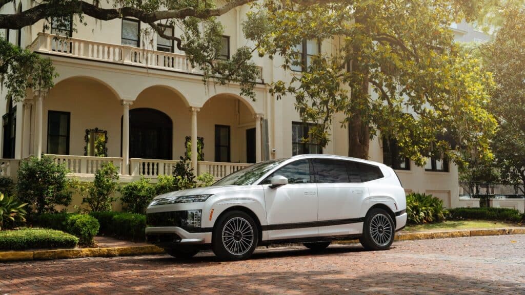 Hyundai Motor Group si conferma leader della sicurezza con 16 premi IIHS