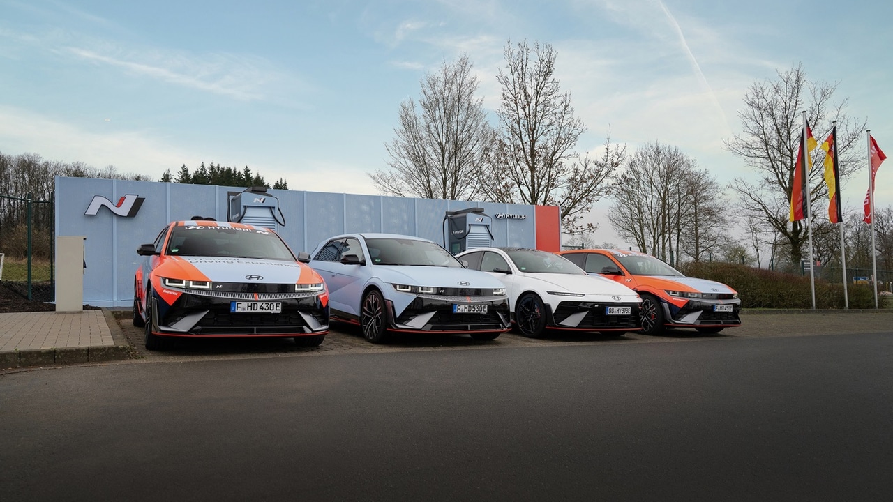 Hyundai porta gli N Hyper Charger al Nürburgring: la ricarica ultraveloce arriva nel cuore del “Green Hell”
