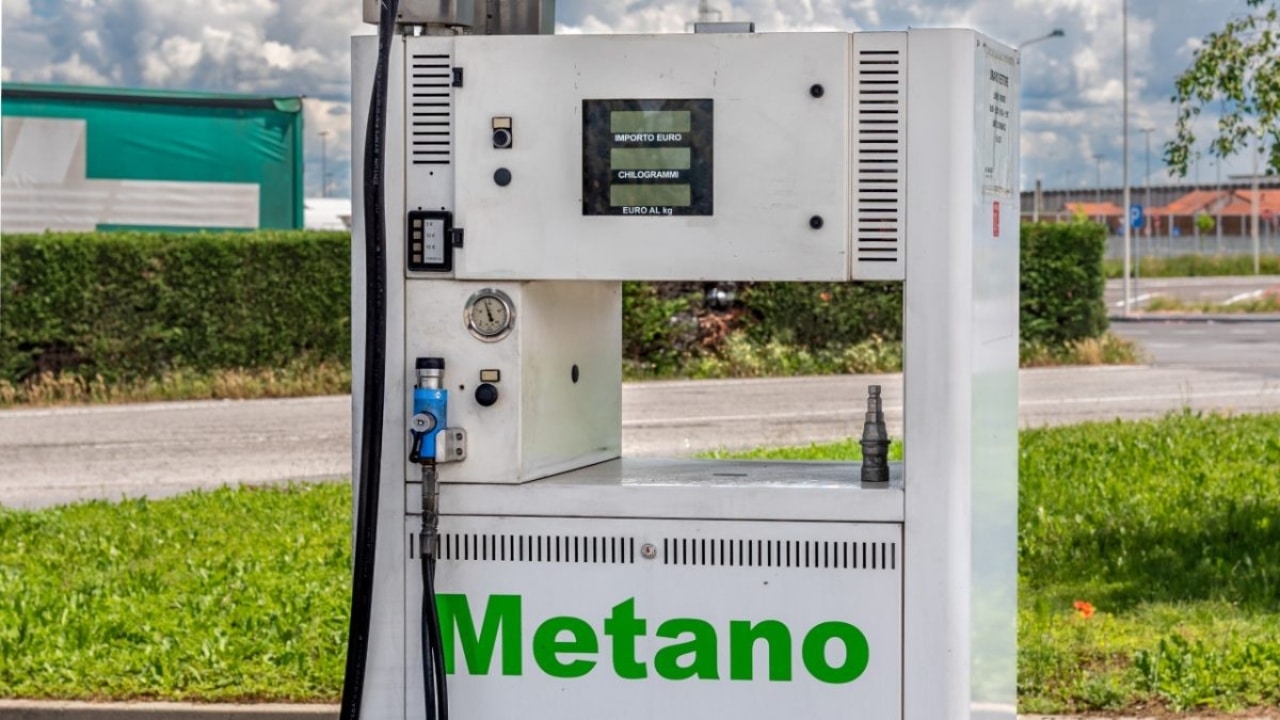 Decreto carburanti, accise giù, ma il biometano resta fuori: la protesta di Federmetano