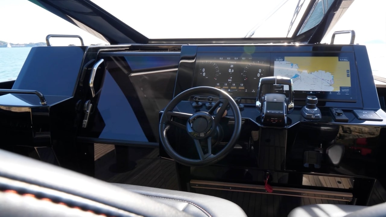 Mylius M47P 2026: la prova dello yacht open a motore superveloce