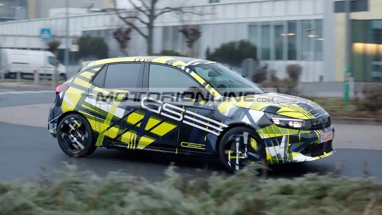 Opel: ritorno a Parigi dopo 10 anni, con tre modelli e alcune novità