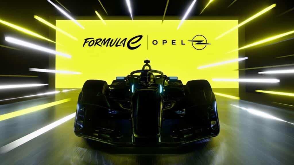 Opel scrive un nuovo capitolo: il fulmine entra in Formula E