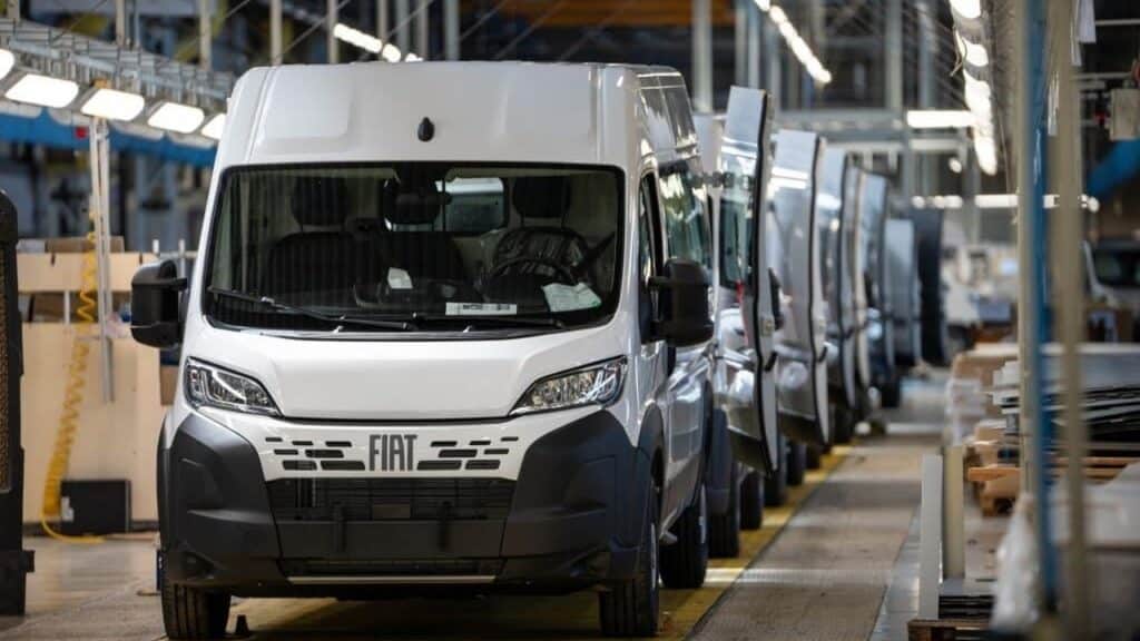 Stellantis Pro One lancia la nuova campagna: furgoni elettrici al prezzo dei diesel