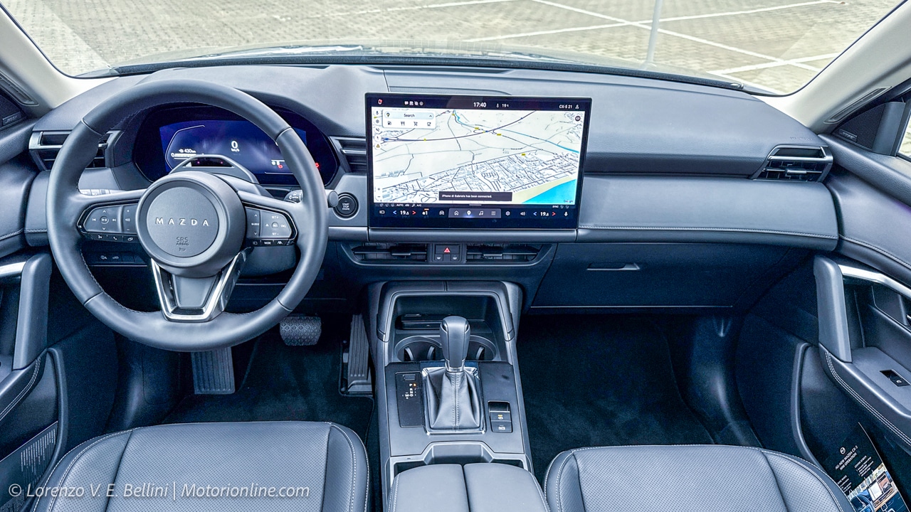 Mazda CX-5 2026 - Plancia
