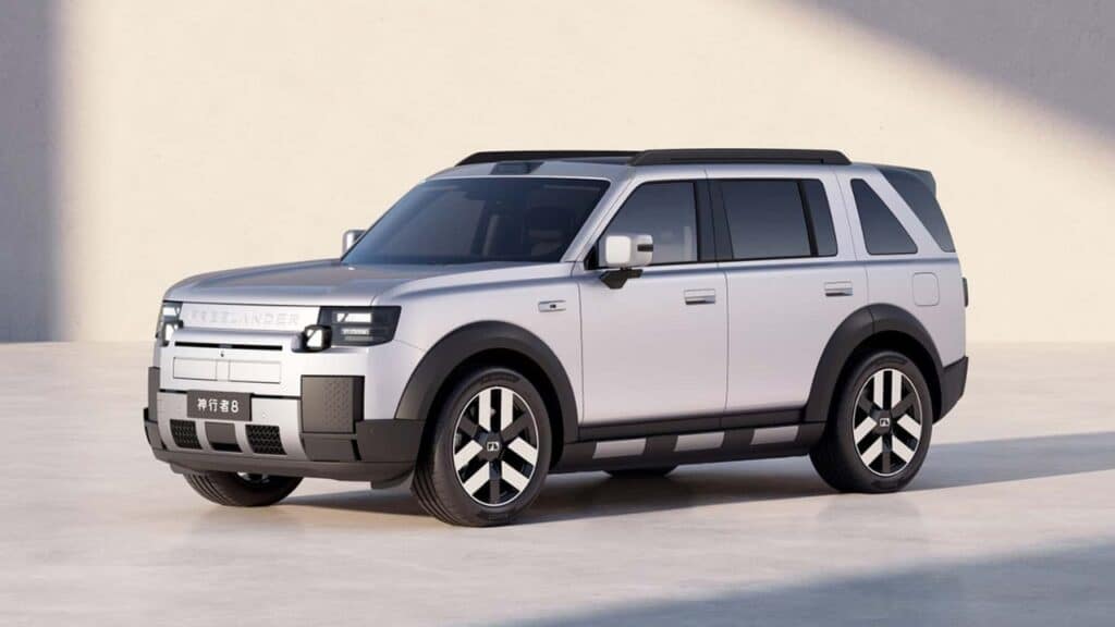 Freelander 8: il SUV nato da Chery e Jaguar Land Rover debutta a Pechino