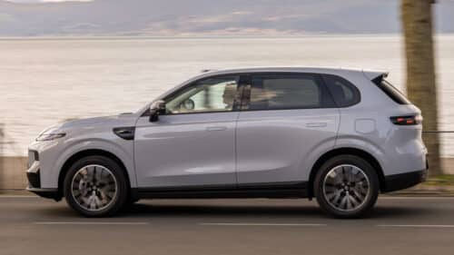 Leapmotor B10 REEV Hybrid: “l’elettrico senza ansia” che sfida i SUV termici