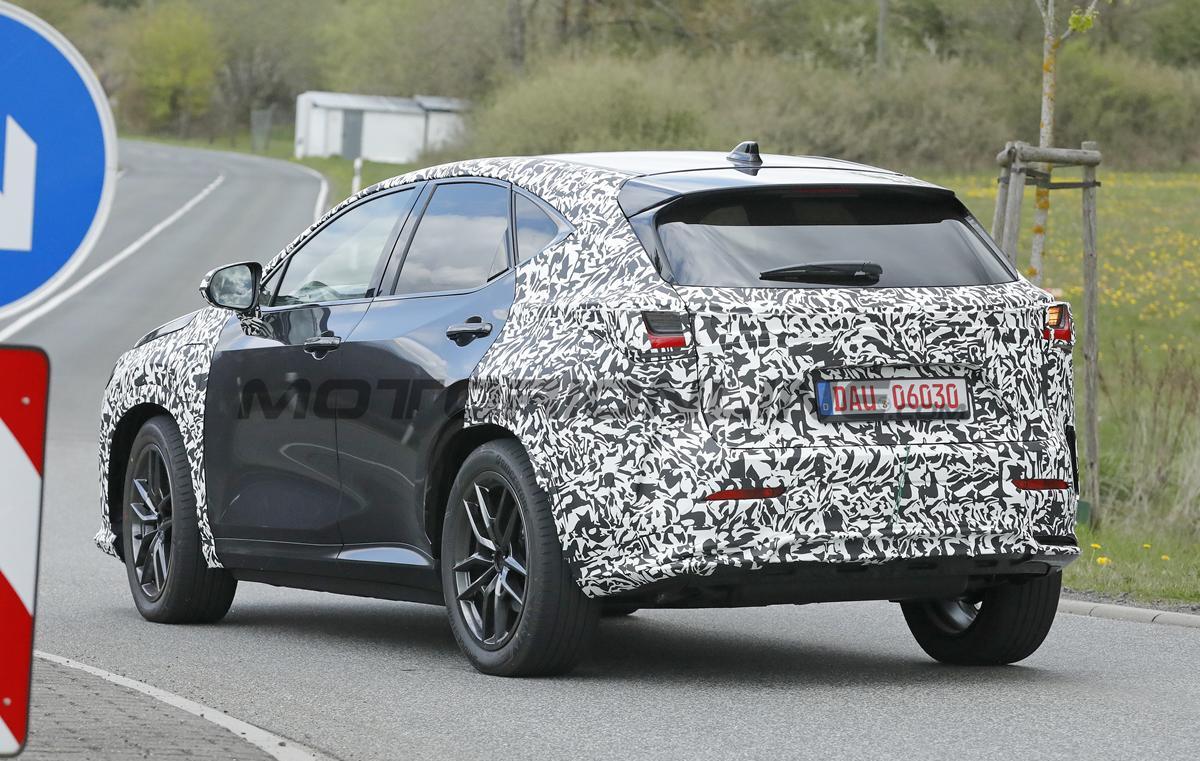 Lexus NX 2027