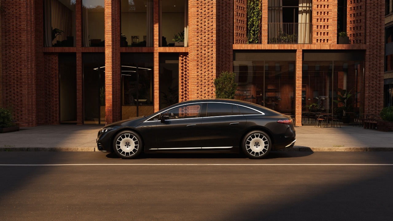 Mercedes EQS 2026: si rinnova l’ammiraglia elettrica della Stella