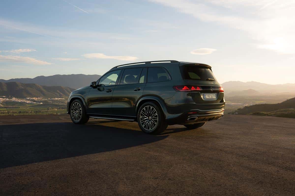 Mercedes GLS 2026 Caratteristiche Motori E Interni Del Nuovo SUV Di Lusso
