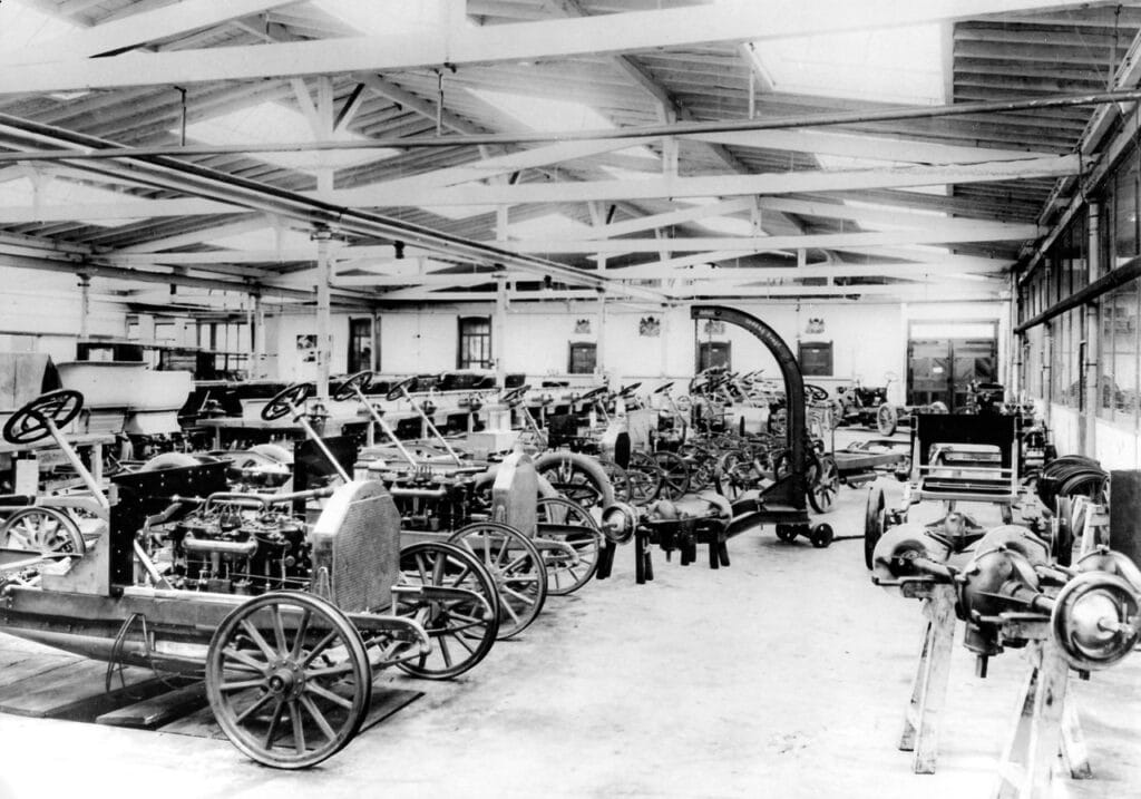 Opel festeggia 120 anni dalla millesima auto prodotta