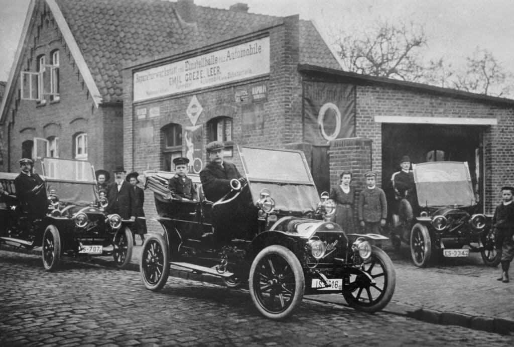 Opel festeggia 120 anni dalla millesima auto prodotta