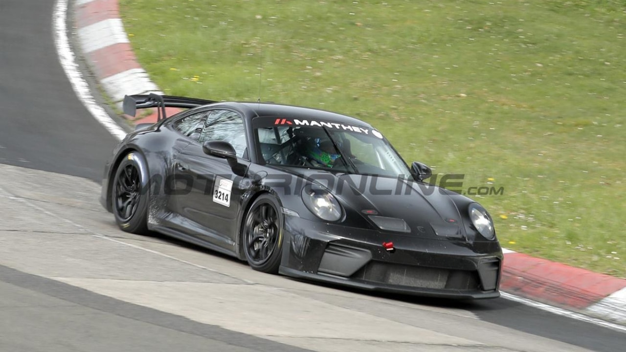 Porsche 911 GT4: prototipo avvistato a Spa, sarà l’erede della Cayman GT4