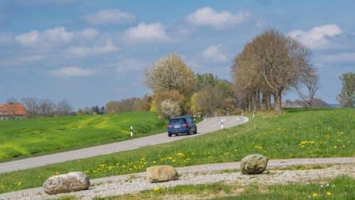 Previsioni traffico e meteo 10-12 aprile: aumentano le nuvole