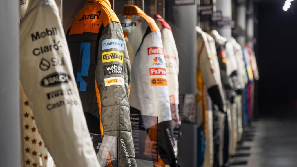 Sparco presenta al MAUTO la nuova sezione “Le stoffe dei campioni”