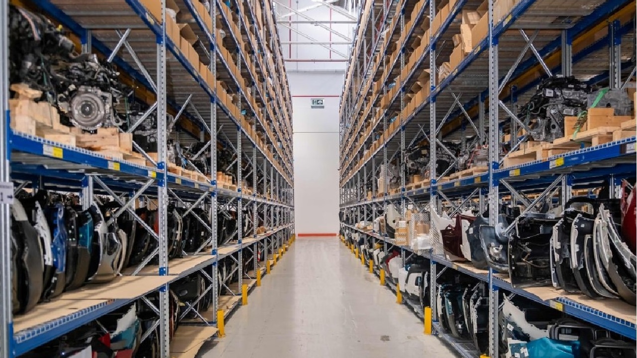 SUSTAINera amplia l’offerta di ricambi usati: Stellantis lancia i nuovi store online su eBay