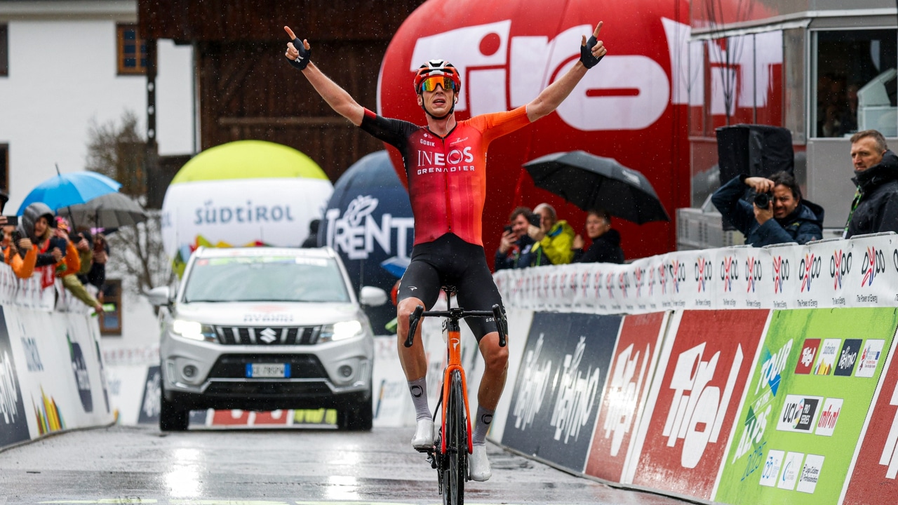 Suzuki rinnova il legame con il Tour of the Alps: sarà ancora Auto ufficiale dell’edizione 2026