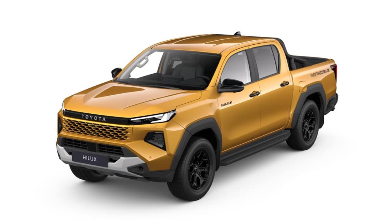 Toyota Hilux 2026: aprono gli ordini del nuovo pick-up con motore mild-hybrid da 204 CV
