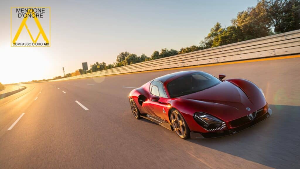 Nuova Alfa Romeo 33 Stradale riceve la Menzione d’Onore al premio Compasso d’Oro